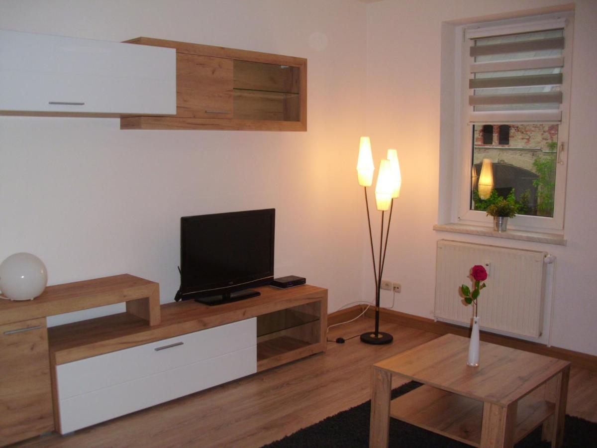Gaestewohnung In Doebeln Luaran gambar